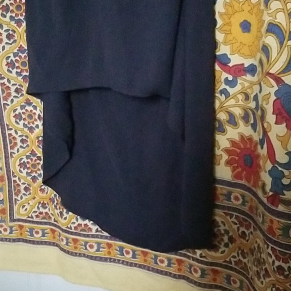 Cut-Out Dress - Picture 3 of 8